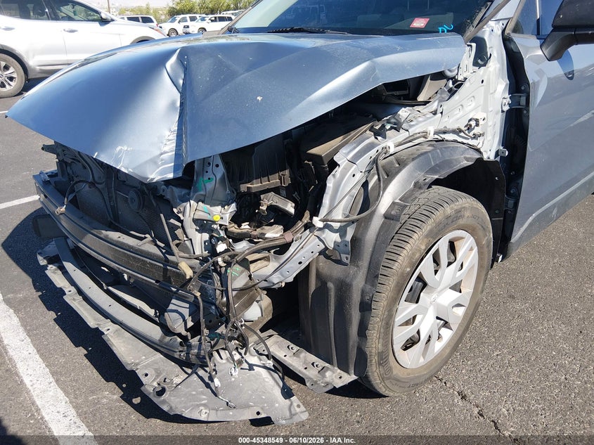2022 Toyota Corolla cross VIN 7MUAAABG6NV011760 IAAI salvage auction — FRONT END, Salvage Title, sold $4,750 on 2026-07-24 (photo 6)