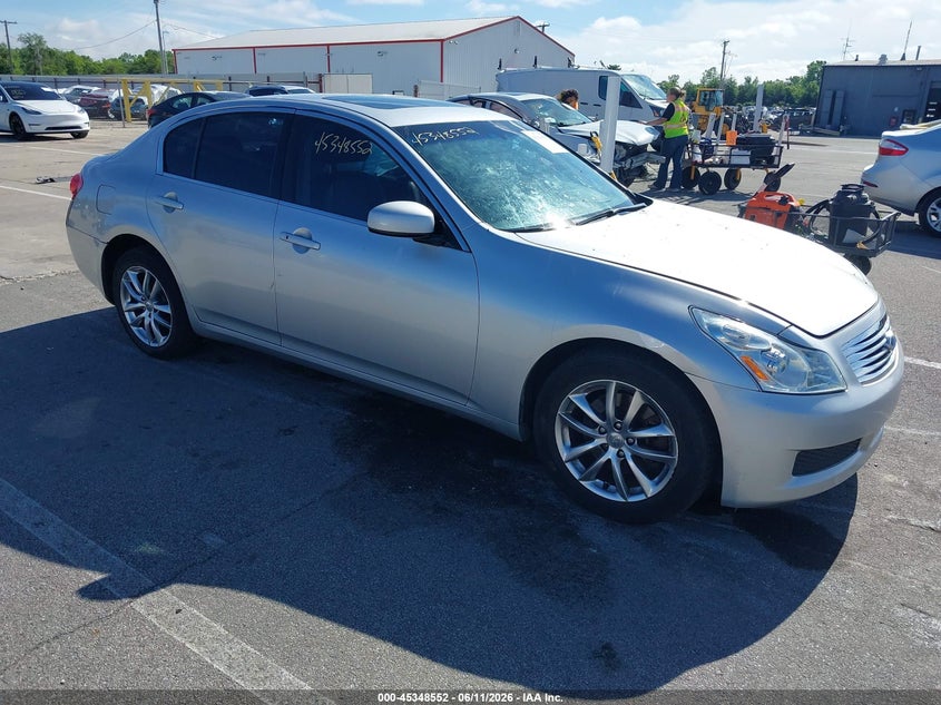 2007 Infiniti G VIN JNKBV61F17M818466 IAAI salvage auction — SIDE, Clear (Indiana), sold $400 on 2026-07-10 (photo 1)