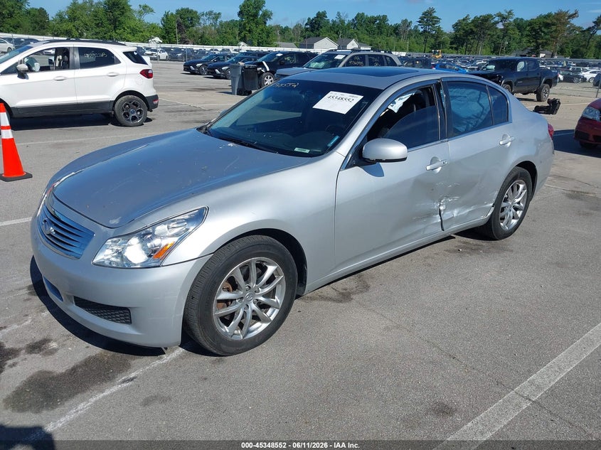 2007 Infiniti G VIN JNKBV61F17M818466 IAAI salvage auction — SIDE, Clear (Indiana), sold $400 on 2026-07-10 (photo 2)