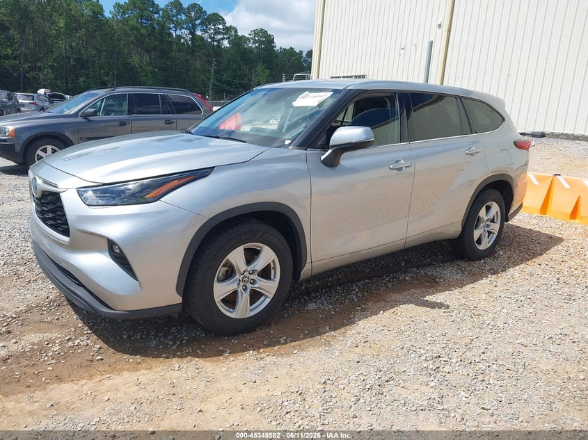 2022 Toyota Highlander VIN 5TDZARAH9NS516455 IAAI salvage auction — WATER/FLOOD, Salvage (Mississippi), sold $11,975 on 2026-07-17 (photo 2)