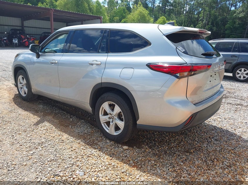2022 Toyota Highlander VIN 5TDZARAH9NS516455 IAAI salvage auction — WATER/FLOOD, Salvage (Mississippi), sold $11,975 on 2026-07-17 (photo 3)