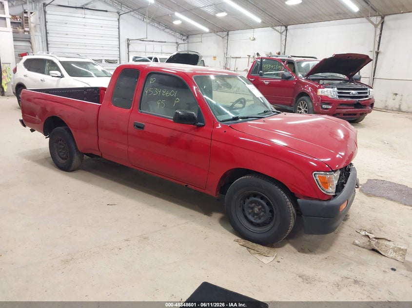 1995 Toyota Tacoma VIN 4TAUN53B0SZ031899 IAAI salvage auction — LEFT FRONT, Salvage (Pennsylvania), sold $1,975 on 2026-07-09 (photo 1)