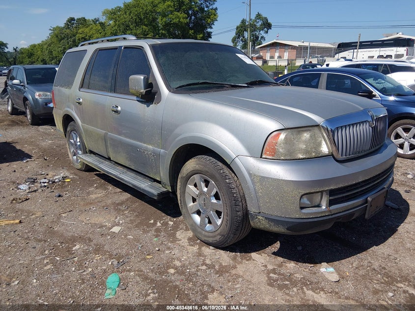 2006 Lincoln Navigator VIN 5LMFU28546LJ11015 IAAI salvage auction — NORMAL WEAR, Clear (Tennessee), sold $625 on 2026-07-09 (photo 1)