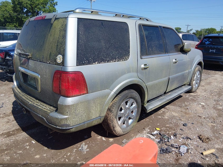 2006 Lincoln Navigator VIN 5LMFU28546LJ11015 IAAI salvage auction — NORMAL WEAR, Clear (Tennessee), sold $625 on 2026-07-09 (photo 4)