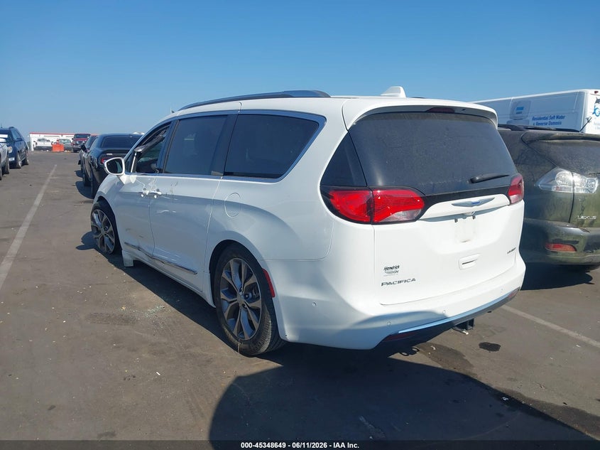 2018 Chrysler Pacifica VIN 2C4RC1GG8JR204267 IAAI salvage auction — FRONT END, Salvage Title, sold $3,700 on 2026-07-23 (photo 3)