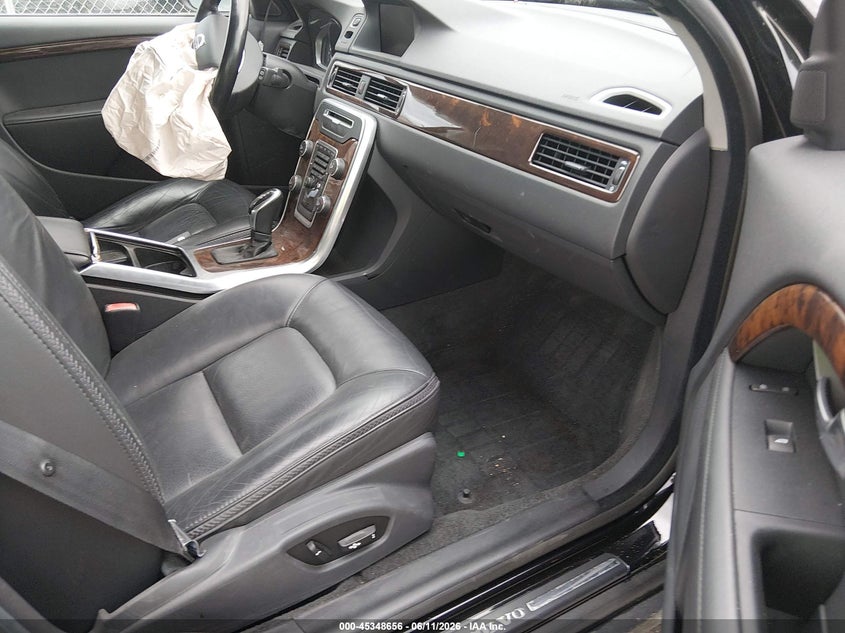 2015 Volvo Xc70 VIN YV4952NB5F1201276 IAAI salvage auction — FRONT END, Prior Salvage (Minnesota), sold $25 on 2026-07-29 (photo 5)