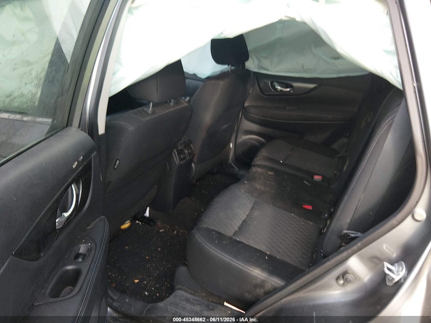 2017 Nissan Rogue VIN KNMAT2MTXHP546819 IAAI salvage auction — ROLLOVER, Salvage (Louisiana), sold $25 on 2026-07-29 (photo 8)