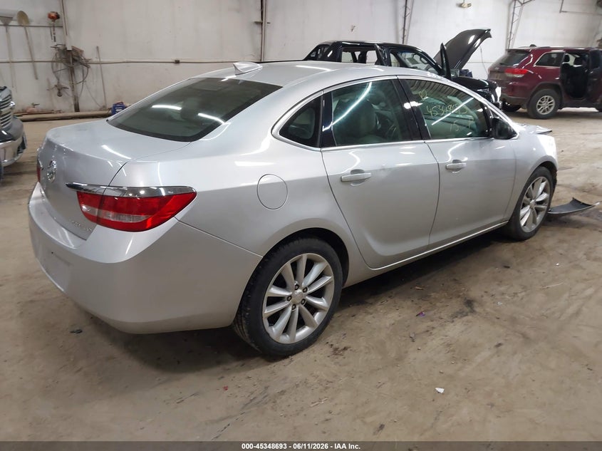 2015 Buick Verano VIN 1G4PP5SK2F4219531 IAAI salvage auction — ROLLOVER, Salvage (Pennsylvania), sold $300 on 2026-07-09 (photo 4)