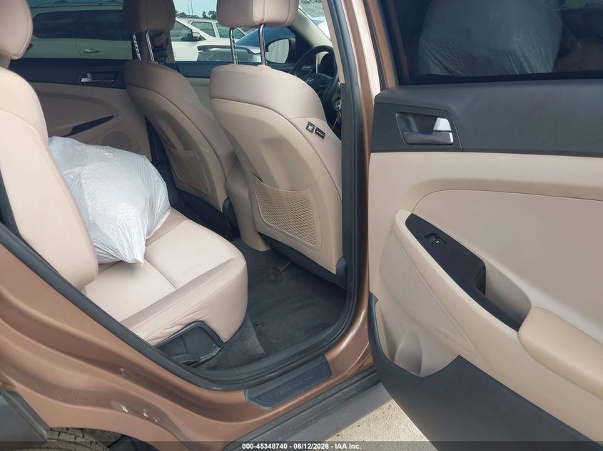 2016 Hyundai Tucson VIN KM8J33A26GU199499 IAAI salvage auction — RIGHT SIDE, Original (Texas), sold $1,650 on 2026-07-28 (photo 8)