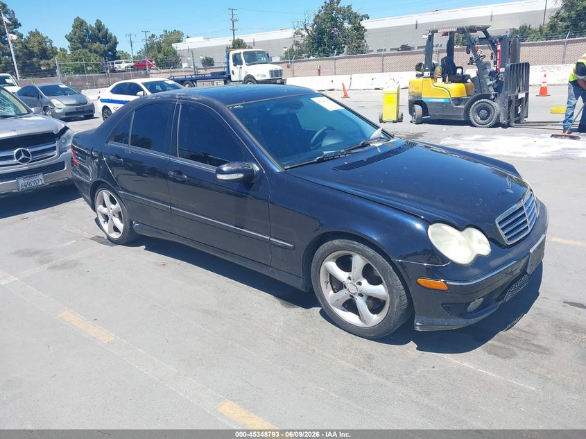 2005 Mercedes-benz C class VIN WDBRF40J25A750070 IAAI salvage auction — NORMAL WEAR, Clear - Dealer Only (California), sold $325 on 2026-07-06 (photo 1)