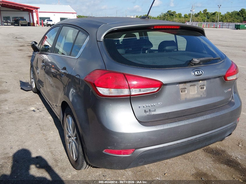 2015 Kia Forte VIN KNAFX5A87F5335126 IAAI salvage auction — LEFT FRONT, Salvage Title, sold $1,400 on 2026-07-29 (photo 3)