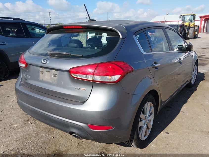 2015 Kia Forte VIN KNAFX5A87F5335126 IAAI salvage auction — LEFT FRONT, Salvage Title, sold $1,400 on 2026-07-29 (photo 4)