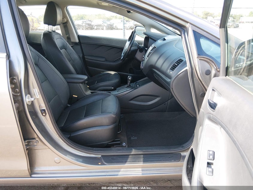 2015 Kia Forte VIN KNAFX5A87F5335126 IAAI salvage auction — LEFT FRONT, Salvage Title, sold $1,400 on 2026-07-29 (photo 5)