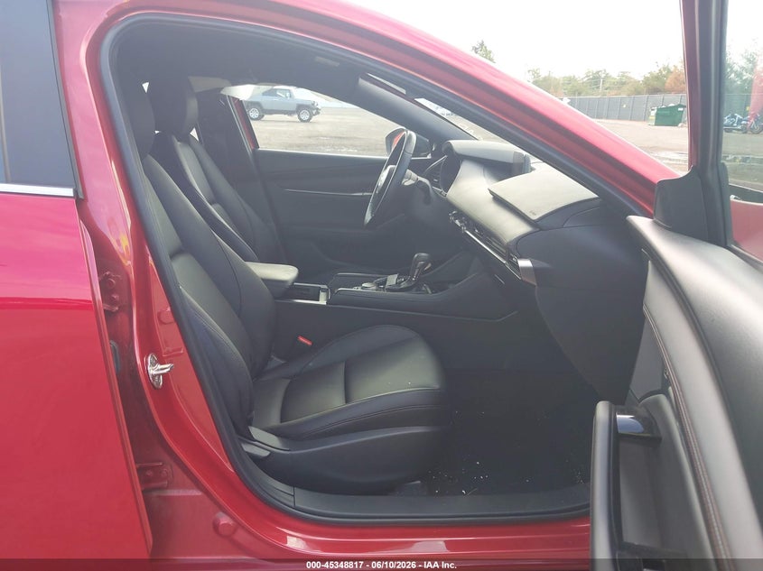2024 Mazda 3 VIN JM1BPAKM8R1714931 IAAI salvage auction — LEFT SIDE, Salvage Title, sold $2,950 on 2026-09-25 (photo 5)
