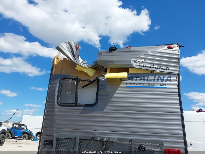 2022 Coachmen Catalina VIN 5ZT2CAZB6NX025282 IAAI salvage auction — REAR END, Junk Bill Of Sale Mv2459 (Wisconsin), sold $200 on 2026-07-15 (photo 6)