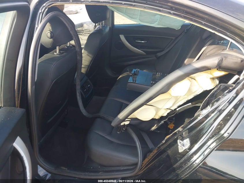 2015 BMW 3er VIN WBA3B1G57FNT03784 IAAI salvage auction — RIGHT SIDE, Salvage (South Carolina), sold $275 on 2026-08-12 (photo 8)