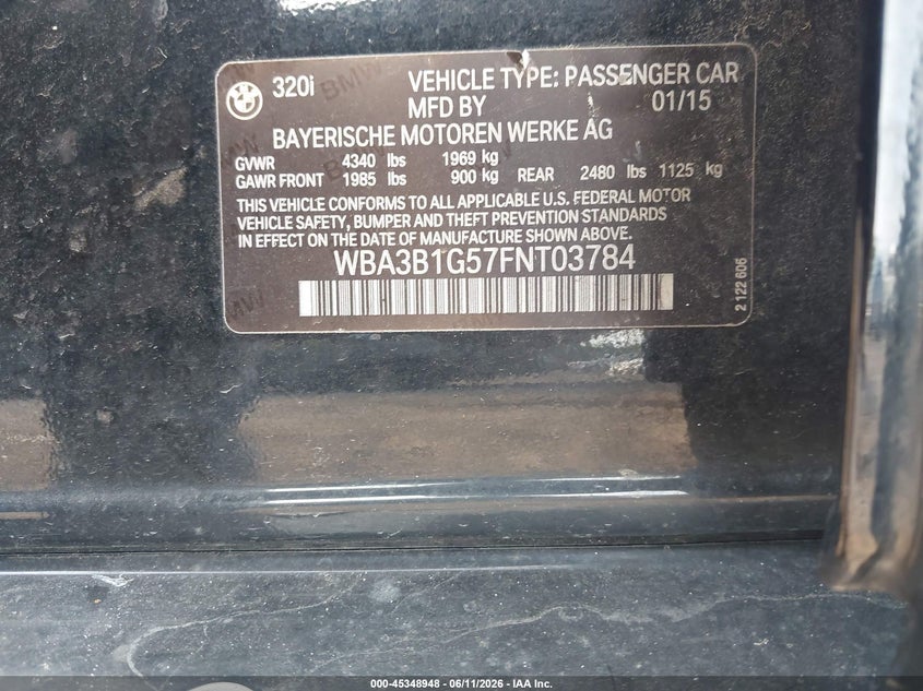 2015 BMW 3er VIN WBA3B1G57FNT03784 IAAI salvage auction — RIGHT SIDE, Salvage (South Carolina), sold $275 on 2026-08-12 (photo 9)
