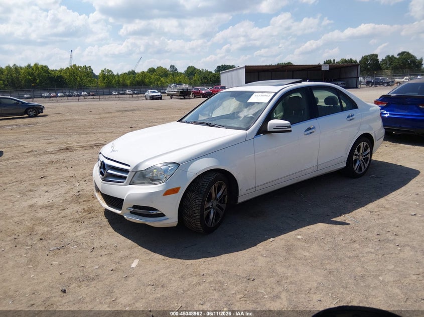 2014 Mercedes-benz VIN WDDGF4HB4ER310512 IAAI salvage auction — RIGHT SIDE, Clear (Tennessee), sold $775 on 2026-07-15 (photo 2)
