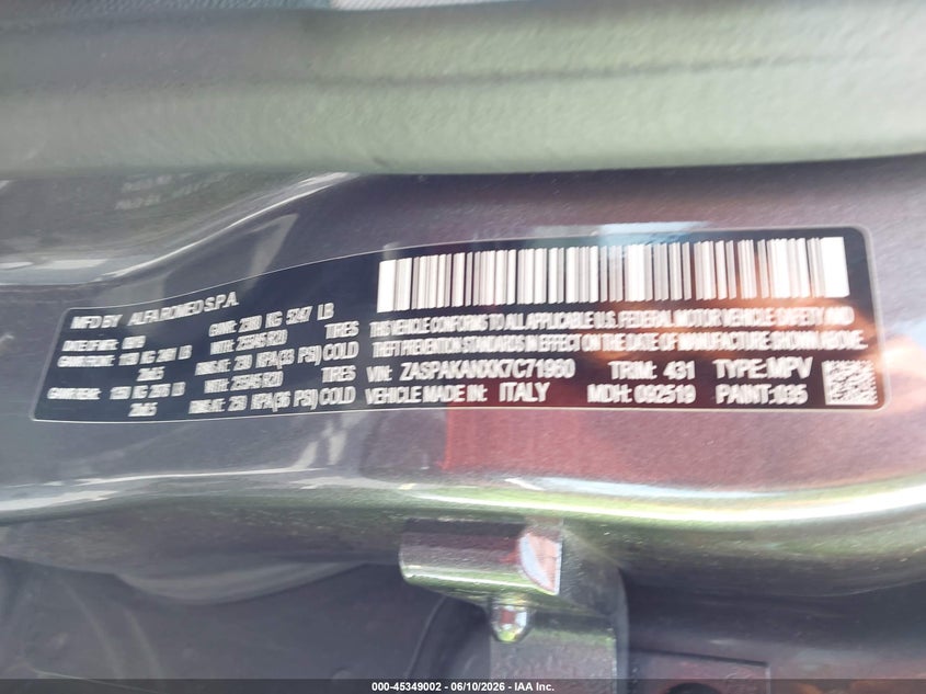 2019 Alfa romeo Stelvio VIN ZASPAKANXK7C71960 IAAI salvage auction — SIDE, Salvage Title, sold $1,550 on 2026-07-30 (photo 9)