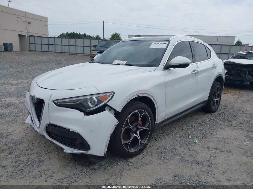2019 Alfa romeo Stelvio VIN ZASPAKBN4K7C45546 IAAI salvage auction — THEFT, Wait Title, sold $25 on 2026-08-21 (photo 2)