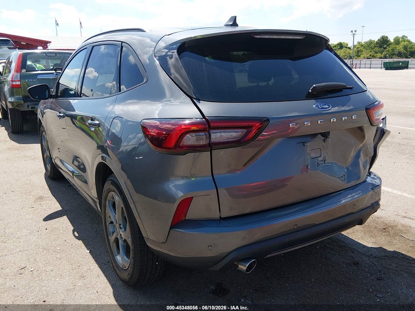 2023 Ford Escape VIN 1FMCU0MN8PUB18609 IAAI salvage auction — REAR END, Salvage Title, sold $7,500 on 2026-07-26 (photo 3)