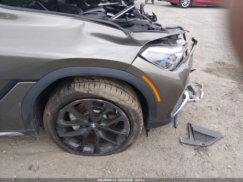 2021 BMW X6 VIN 5UXCY6C01M9G93104 IAAI salvage auction — FRONT END, Salvage - Greater Than 75% (Maryland), sold $20,750 on 2026-07-13 (photo 6)