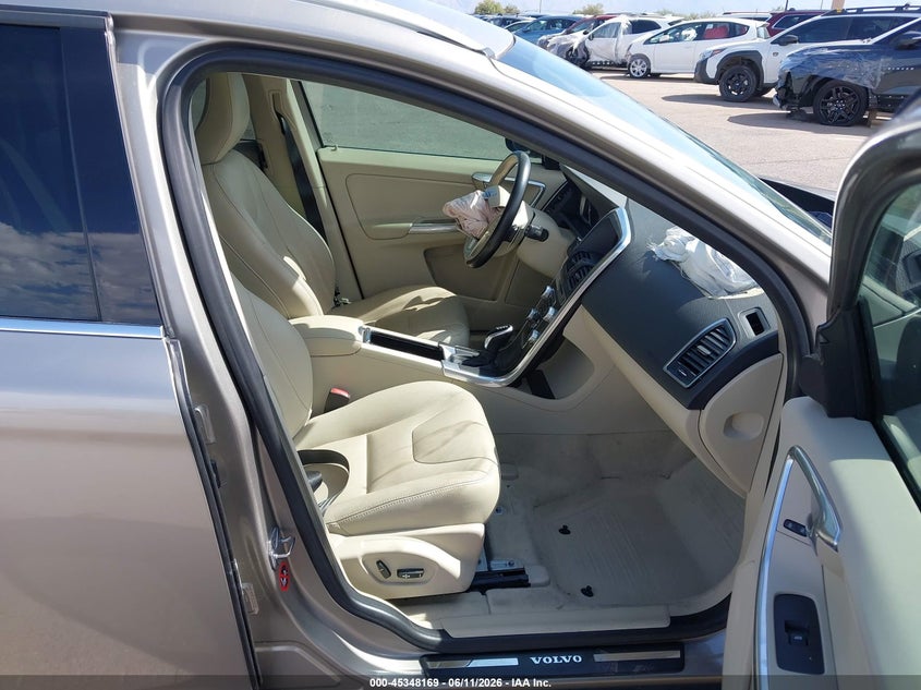 2015 Volvo Xc60 VIN YV449MDKXF2737470 IAAI salvage auction — REAR END, Salvage (Arizona), sold $3,000 on 2026-07-09 (photo 5)