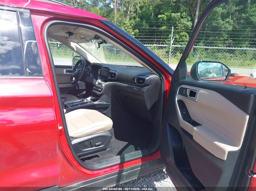 2020 Ford Explorer VIN 1FMSK7DH7LGD13078 IAAI salvage auction — ROOF, Salvage (Mississippi), sold $4,300 on 2026-07-09 (photo 5)