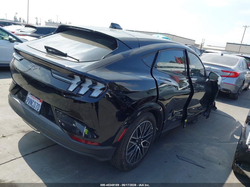 2025 Ford Mustang mach-e VIN 3FMTK3R7XSMA38582 IAAI salvage auction — RIGHT SIDE, Salvage Title, sold $8,050 on 2026-07-22 (photo 4)