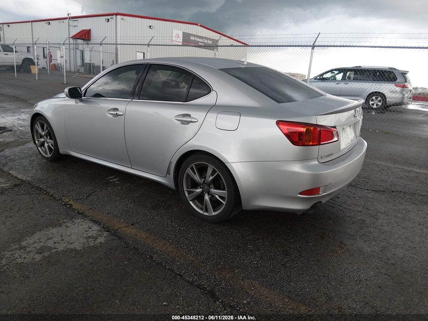 2010 Lexus Is 250 VIN JTHBF5C25A5124382 IAAI salvage auction — FRONT END, Salvage (Missouri), sold $450 on 2026-07-30 (photo 3)