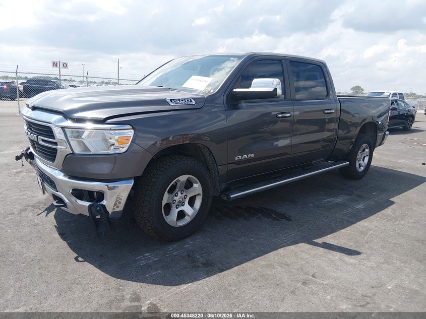 2019 Ram 1500 VIN 1C6SRFMTXKN614623 IAAI salvage auction — RIGHT FRONT, Salvage Title, sold $7,200 on 2026-09-08 (photo 2)