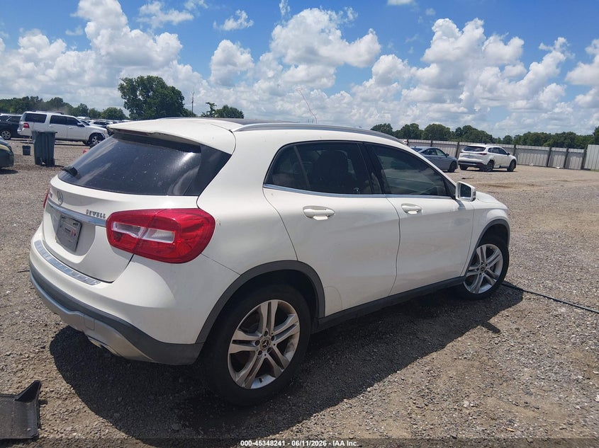 2018 Mercedes-benz Gla-klasse VIN WDCTG4EB4JJ452212 IAAI salvage auction — WATER/FLOOD, Salvage (Louisiana), sold $2,750 on 2026-08-12 (photo 4)