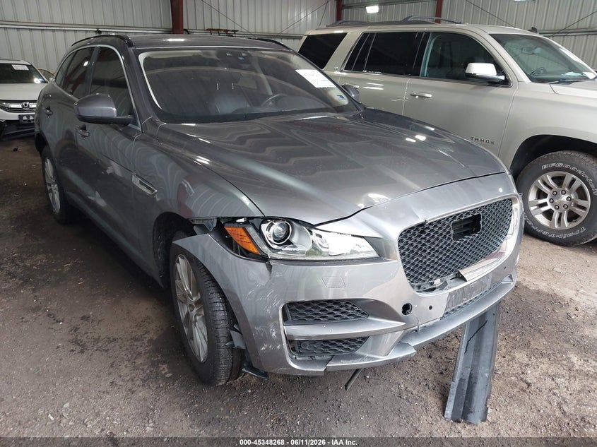 2019 Jaguar F-pace VIN SADCK2FX0KA352231 IAAI salvage auction — FRONT END, Salvage Title, sold $3,300 on 2026-07-23 (photo 1)