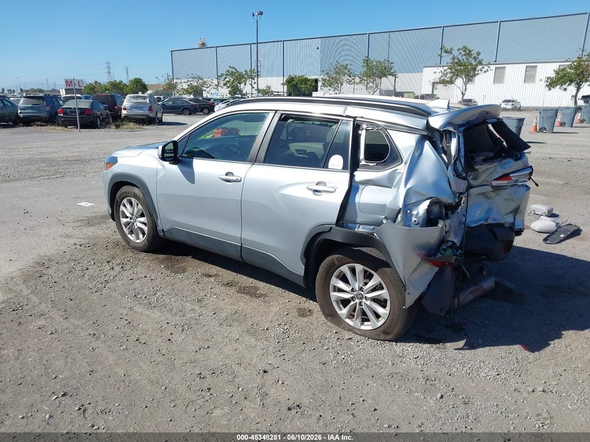 2022 Toyota Corolla cross VIN 7MUCAABG0NV004991 IAAI salvage auction — REAR END, Salvage (California), sold $2,150 on 2026-07-29 (photo 3)