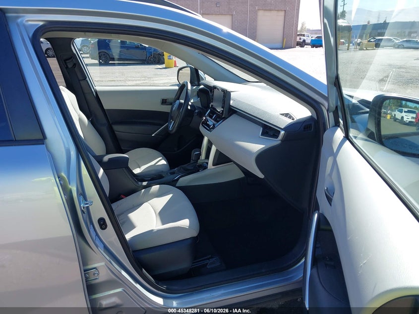 2022 Toyota Corolla cross VIN 7MUCAABG0NV004991 IAAI salvage auction — REAR END, Salvage (California), sold $2,150 on 2026-07-29 (photo 5)