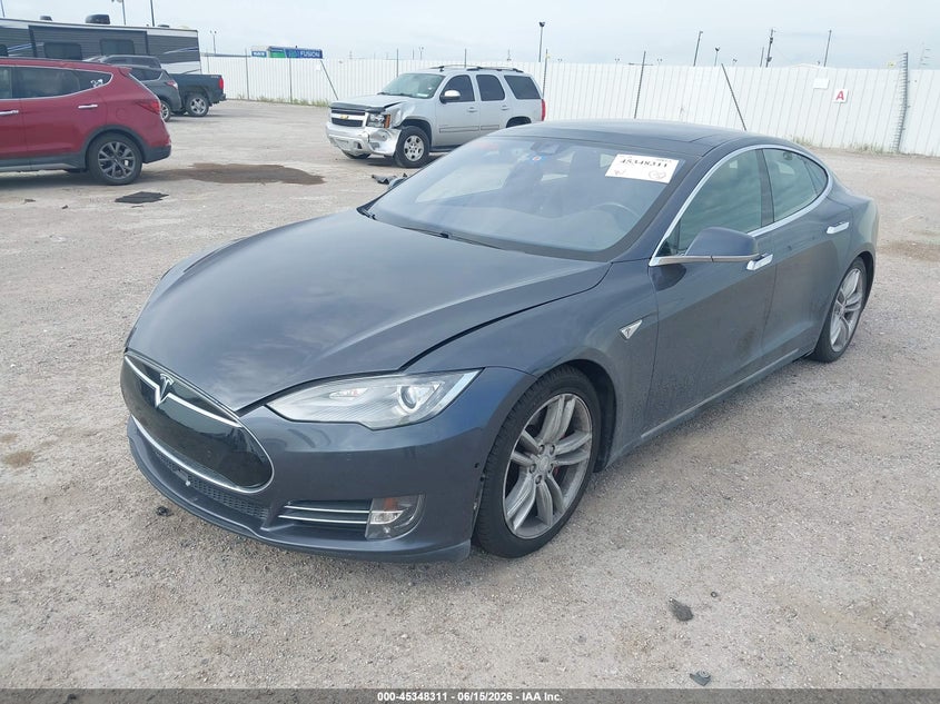 2016 Tesla Model s VIN 5YJSA1E46GF131226 IAAI salvage auction — THEFT, Original (Texas), sold $5,200 on 2026-07-15 (photo 2)