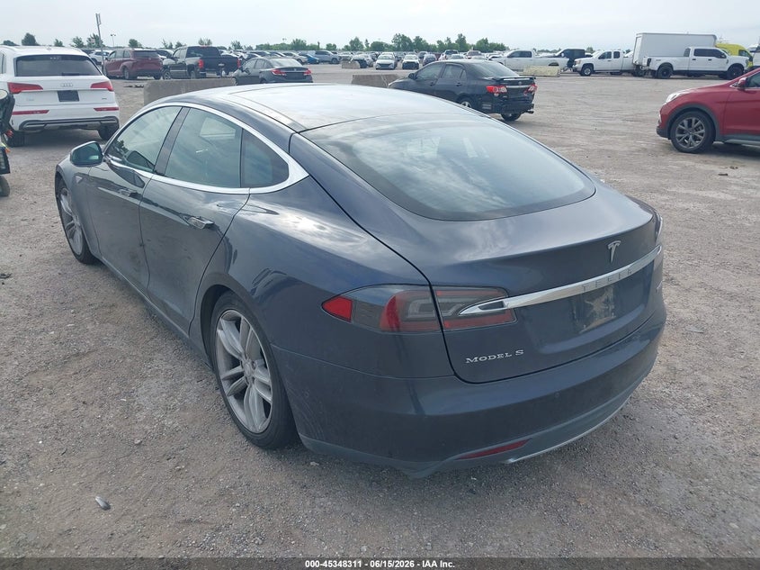 2016 Tesla Model s VIN 5YJSA1E46GF131226 IAAI salvage auction — THEFT, Original (Texas), sold $5,200 on 2026-07-15 (photo 3)