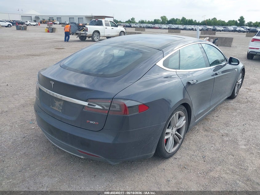 2016 Tesla Model s VIN 5YJSA1E46GF131226 IAAI salvage auction — THEFT, Original (Texas), sold $5,200 on 2026-07-15 (photo 4)