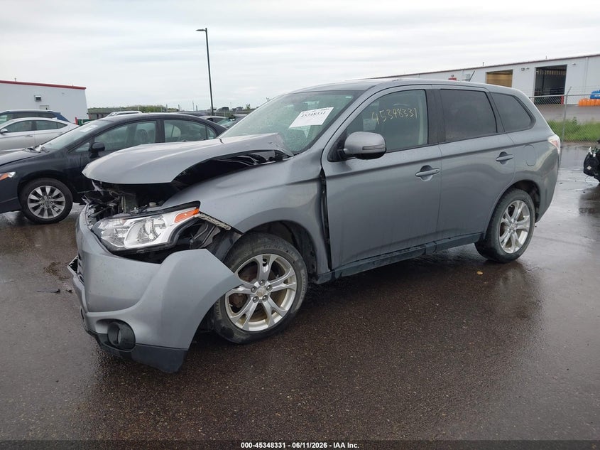 2014 Mitsubishi Outlander VIN JA4AZ3A39EZ005330 IAAI salvage auction — FRONT END, Prior Salvage (Minnesota), sold $300 on 2026-07-29 (photo 2)