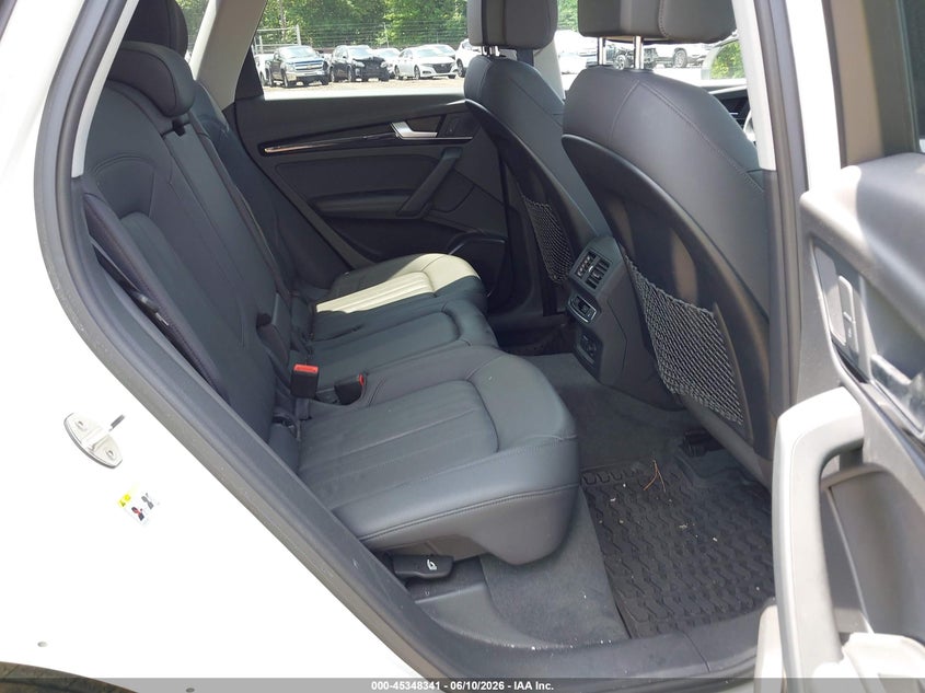 2020 Audi Q5 VIN WA1BNAFY7L2091719 IAAI salvage auction — RIGHT SIDE, Salvage (Idaho), sold $12,950 on 2026-07-29 (photo 8)