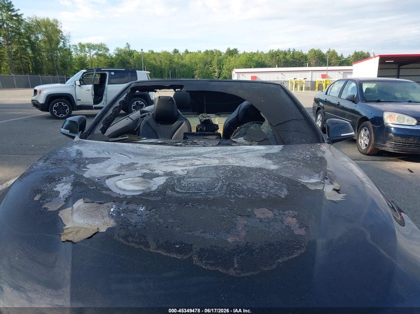 2017 BMW 4er VIN WBA4U1C57H5A15743 IAAI salvage auction — BURN, Salvage Title, sold $2,450 on 2026-08-20 (photo 6)