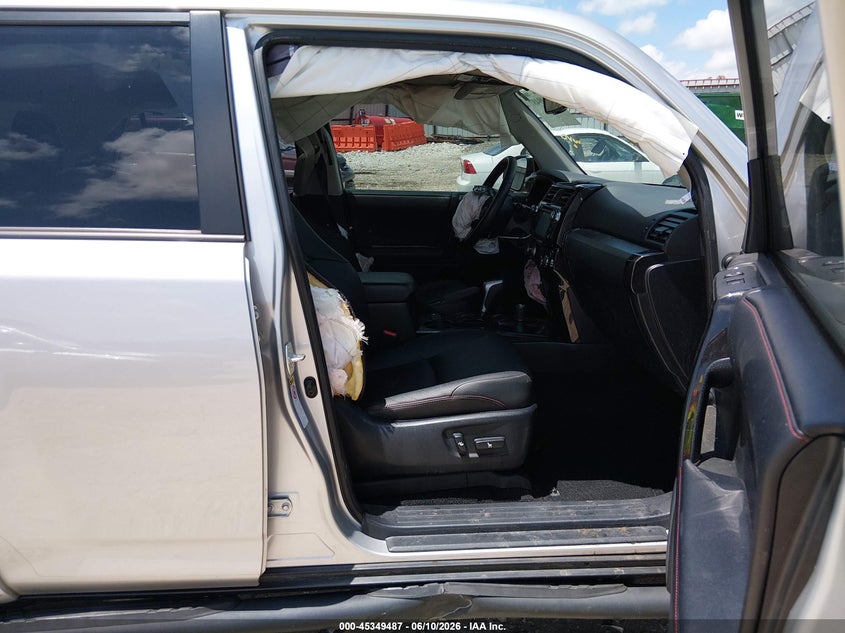 2019 Toyota 4runner VIN JTEBU5JR1K5706872 IAAI salvage auction — FRONT END, Salvage (Arkansas), sold $9,350 on 2026-07-09 (photo 5)