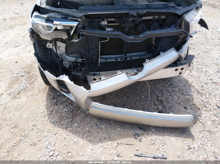 2019 Toyota 4runner VIN JTEBU5JR1K5706872 IAAI salvage auction — FRONT END, Salvage (Arkansas), sold $9,350 on 2026-07-09 (photo 6)