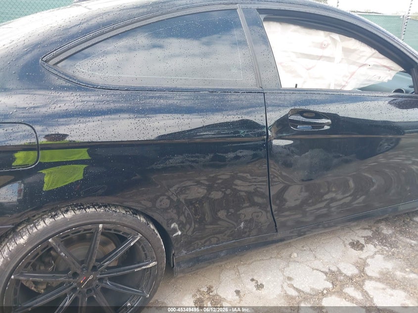 2014 Mercedes-benz C-klasse VIN WDDGJ4HB5EG280074 IAAI salvage auction — RIGHT SIDE, Original (Texas), sold $1,125 on 2026-07-27 (photo 6)