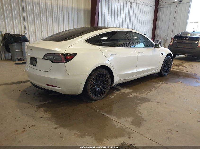 2020 Tesla Model 3 VIN 5YJ3E1EA2LF632820 IAAI salvage auction — LEFT REAR, Salvage Title, sold $5,600 on 2026-07-30 (photo 4)