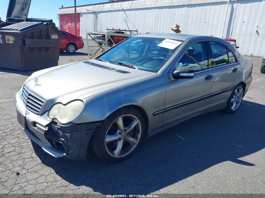 2005 Mercedes-benz C class VIN WDBRF40J55F551310 IAAI salvage auction — LEFT FRONT, Salvage (Oregon), sold $100 on 2026-07-30 (photo 2)