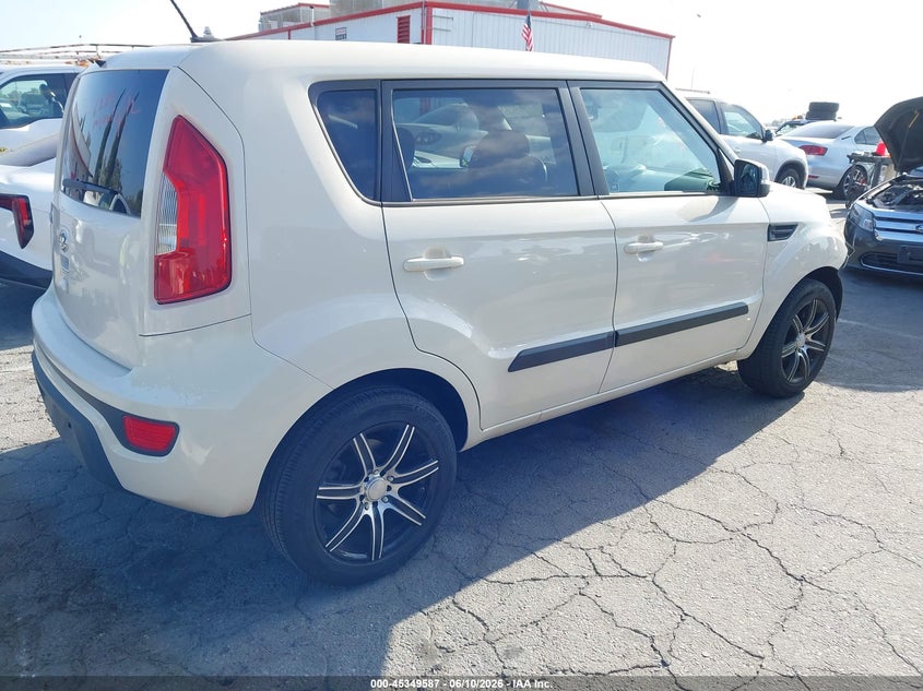 2013 Kia Soul VIN KNDJT2A62D7775830 IAAI salvage auction — FRONT END, Salvage (California), sold $925 on 2026-07-11 (photo 4)