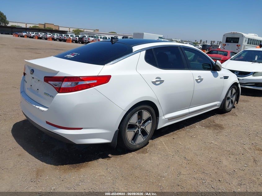 2013 Kia VIN KNAGM4AD4D5052040 IAAI salvage auction — NORMAL WEAR, Salvage Title, sold $50 on 2026-07-13 (photo 4)