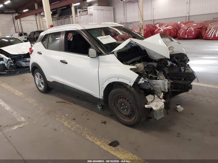 2018 Nissan Kicks VIN 3N1CP5CU4JL523498 IAAI salvage auction — FRONT END, Salvage Title, sold $500 on 2026-10-09 (photo 1)