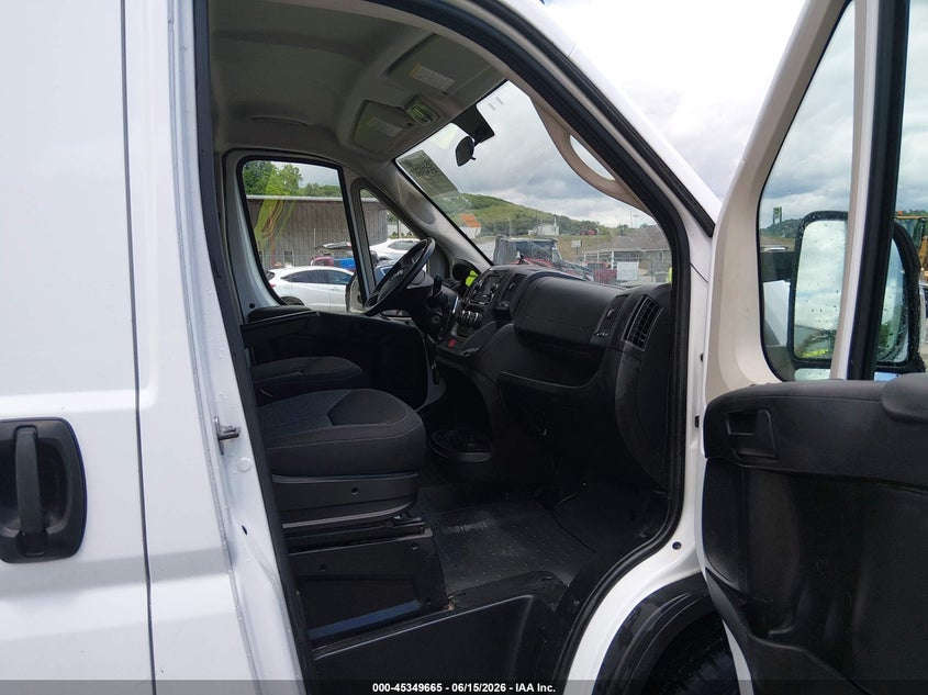 2019 Ram Promaster city VIN 3C6URVJG7KE565296 IAAI salvage auction — FRONT END, Salvage (West Virginia), sold $5,200 on 2026-08-01 (photo 5)